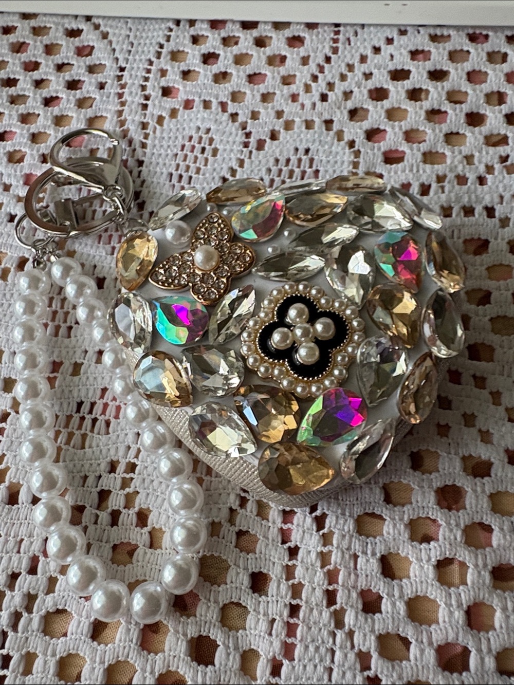 Embellished Heart Crystal Mirror with Pearl Wristlet - Iridescent & Gold